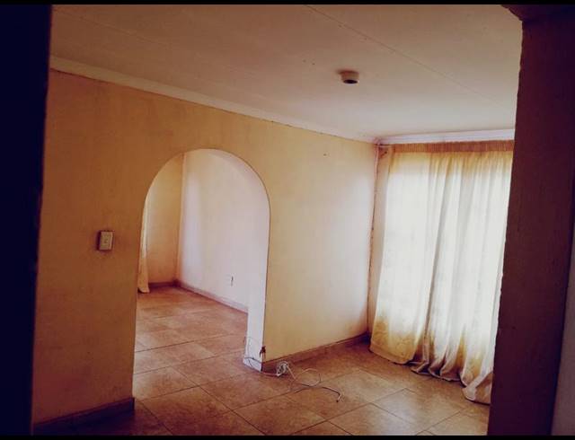 3 BEDROOM HOUSE FOR SALE IN SOSHANGUVE WW